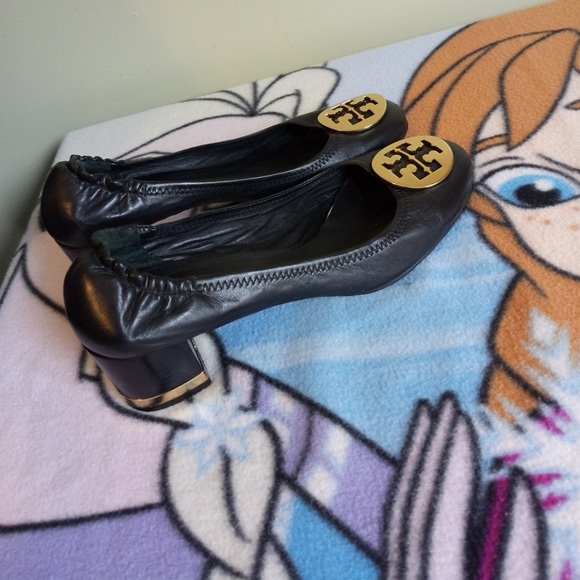 AUTHENTIC TORY BURCH shoes - Picture 2 of 8